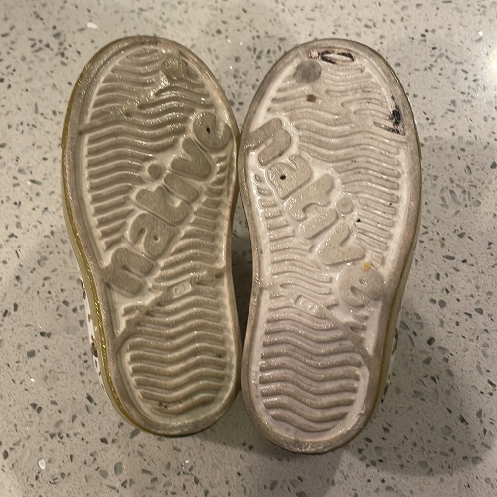 Disney Natives - Picture 3 of 6